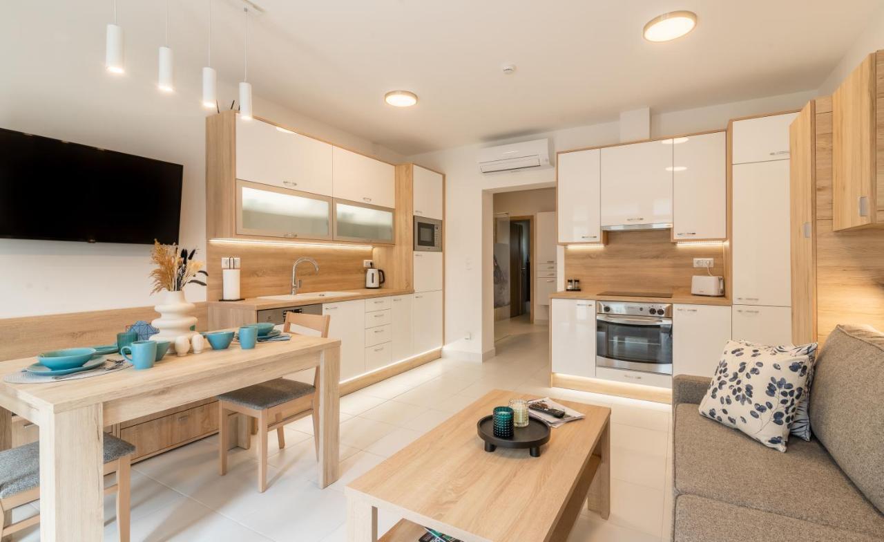 Jegmadar & Fekete Golya Apartmanok Mosonmagyaróvár المظهر الخارجي الصورة